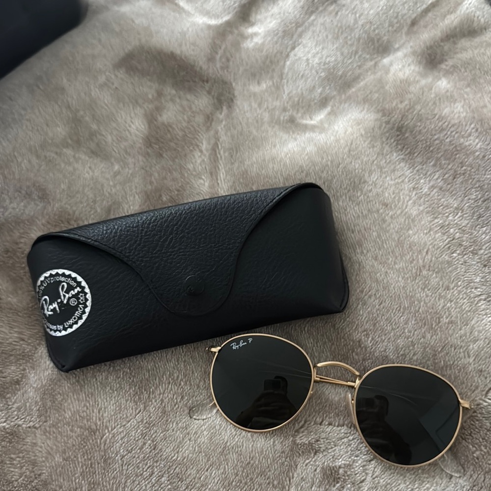 Ray-Ban Polarized Classic Gold Frame Sunglasses